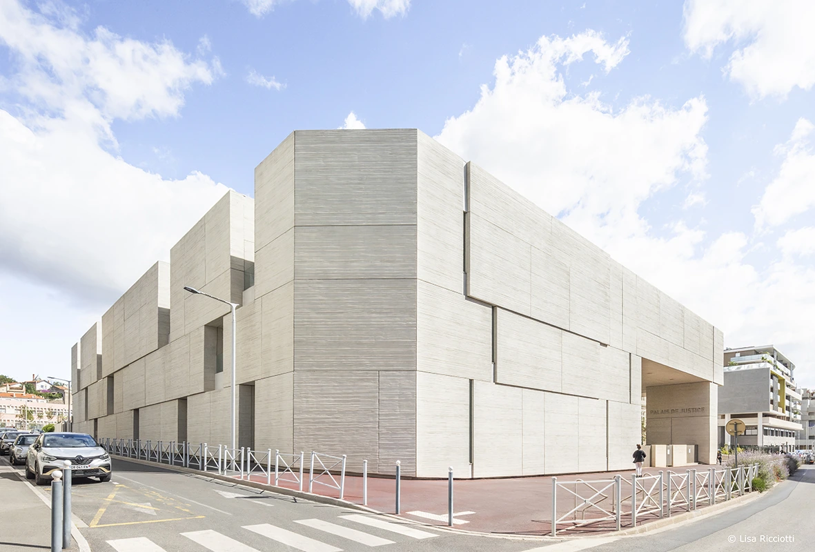 PALAIS DE JUSTICE DE BÉZIERS - Béziers - réalisation en béton préfabriqué
